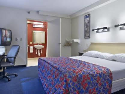 Red Roof Inn Allentown Airport Εξωτερικό φωτογραφία